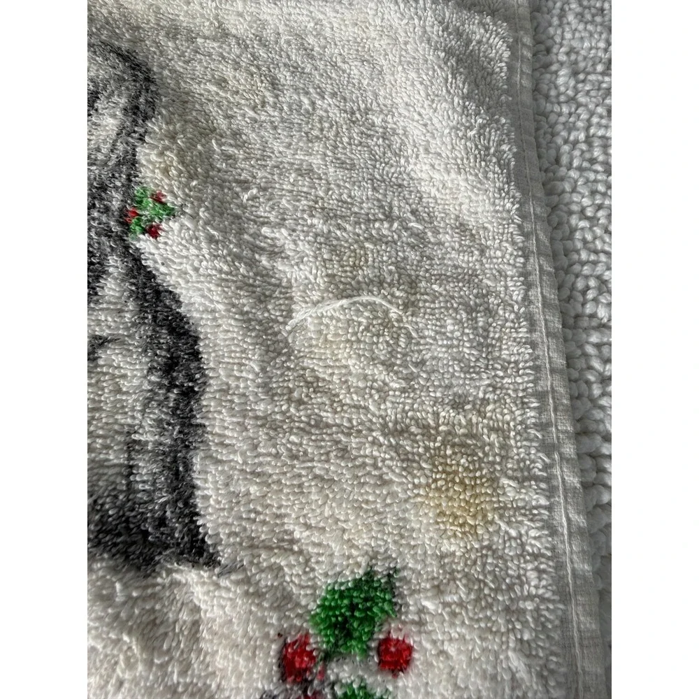 VTG Christmas‎ Linen Set, Table Cloth, Hand Towels, Placemats, Napkins 12 Piece